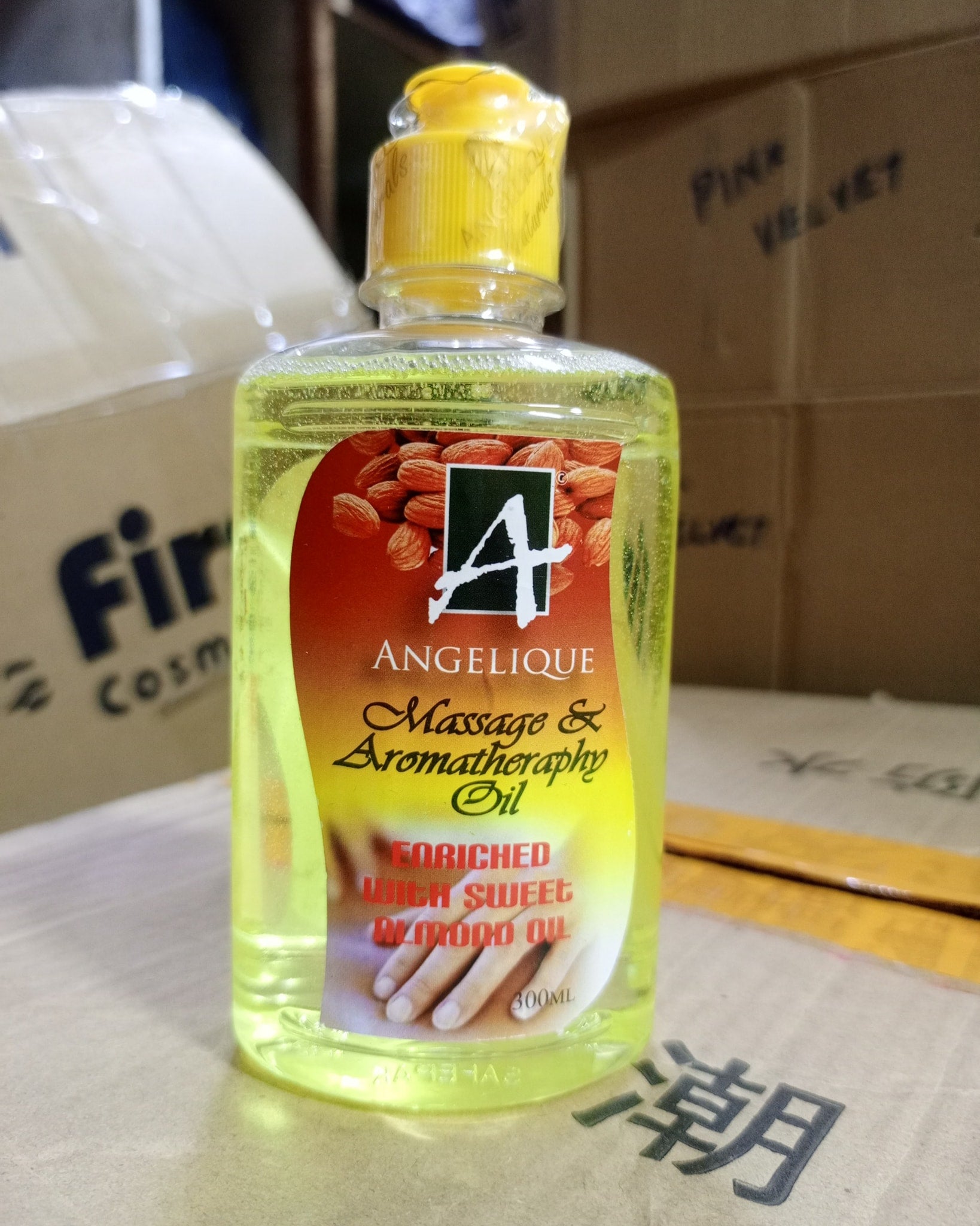 Angelique Massage Almond 500ml